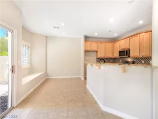 Photo #6: 2393619 Listing 