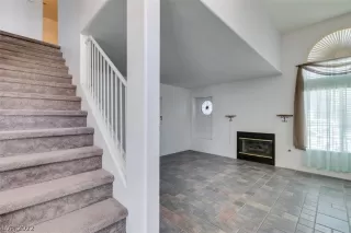 Photo #2: 2393647 Listing 