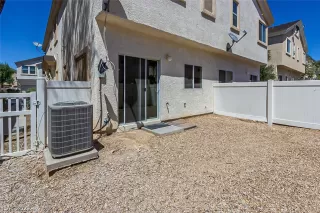 Photo #6: 2393699 Listing