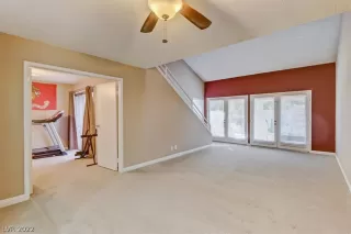 Photo #2: 2393716 Listing