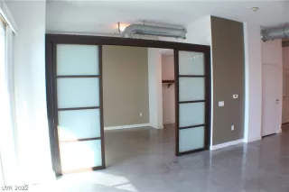 Photo #3: 2393772 Listing 