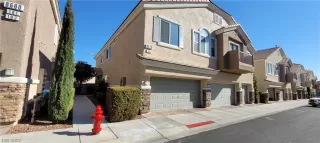 Photo #1: 2393792 Listing 