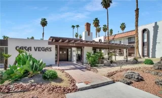 Photo #1: 2393797 Listing 