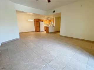 Photo #2: 2393833 Listing 