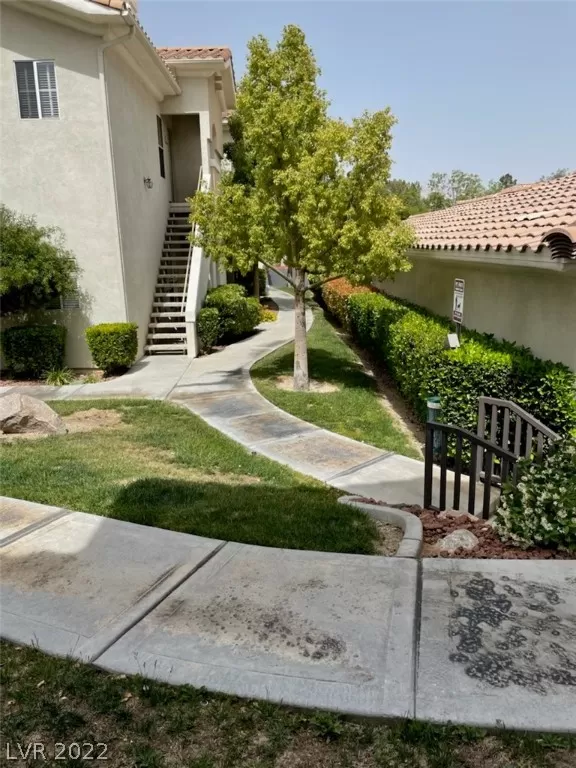 MLS: 2393970 Condo For Sale