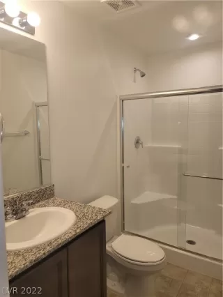 Photo #4: 2393980 Listing 