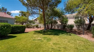 Photo #5: 2394000 Listing