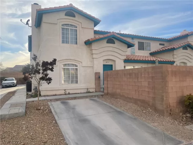 MLS: 2394004 Condo For Sale