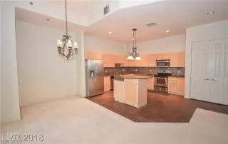 Photo #4: 2394022 Listing 