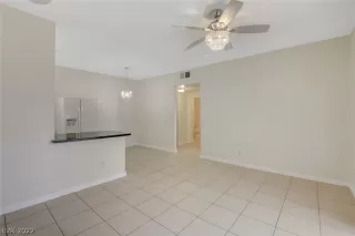 Photo #6: 2394079 Listing