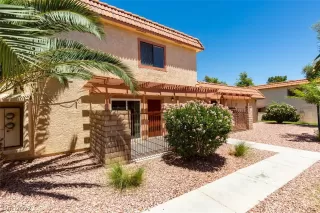 Photo #1: 2394175 Listing