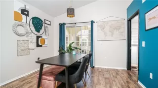 Photo #2: 2394210 Listing