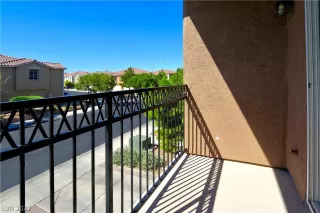 Photo #5: 2394234 Listing 