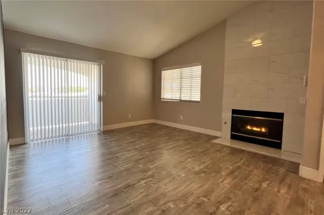 MLS: 2394257 Condo For Sale