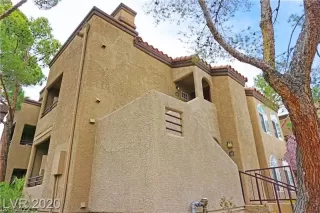 Photo #1: 2394270 Listing 