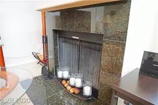 Photo #5: 2394270 Listing 