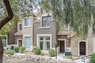 Photo #1: 2394275 Listing