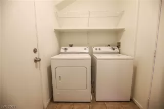 Photo #6: 2394304 Listing 