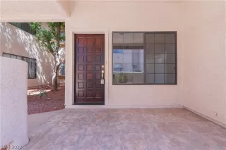 Photo #1: 2394329 Listing