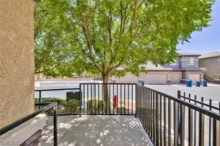 Photo #2: 2394470 Listing