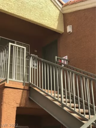 Photo #1: 2394506 Listing