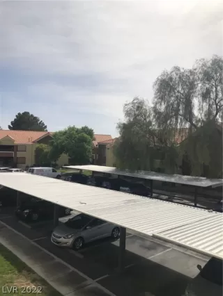 Photo #4: 2394506 Listing