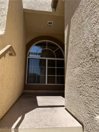 Photo #4: 2394514 Listing