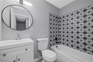 Photo #5: 2394704 Listing 