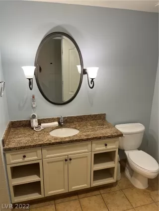 Photo #4: 2394733 Listing 