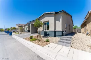 Photo #2: 2394737 Listing 