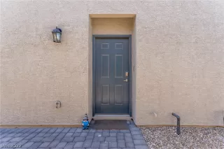 Photo #4: 2394737 Listing 