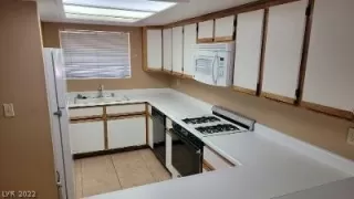 Photo #1: 2394784 Listing 