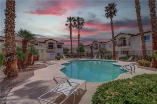 Photo #1: 2394819 Listing