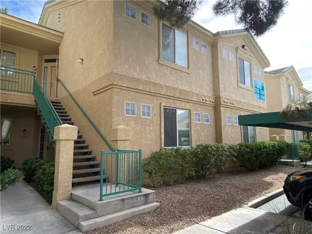 MLS: 2394920 Condo For Sale