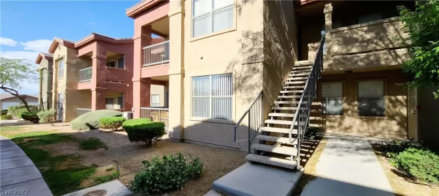 MLS: 2394939 Condo For Sale