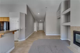 Photo #3: 2394963 Listing