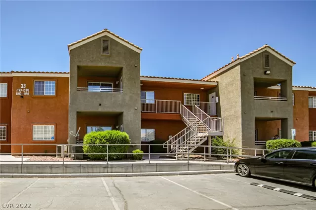 MLS: 2395003 Condo For Sale