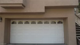 Photo #1: 2395214 Listing 