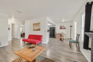 Photo #3: 2395279 Listing 