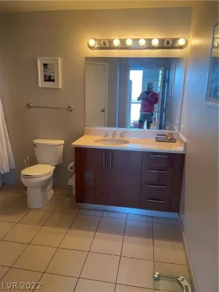 Photo #3: 2395303 Listing