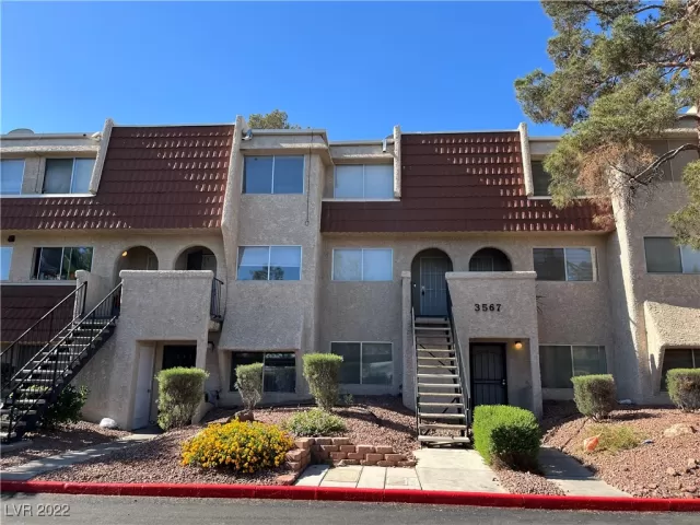 MLS: 2395450 Condo For Sale