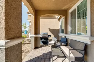 Photo #2: 2395488 Listing