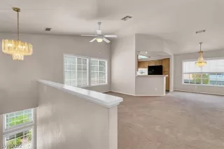 Photo #3: 2395511 Listing