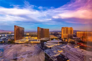 Photo #4: 2395523 Listing 