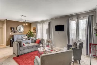 Photo #2: 2395576 Listing 