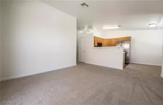 Photo #3: 2395579 Listing