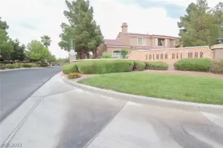 Photo #1: 2395609 Listing