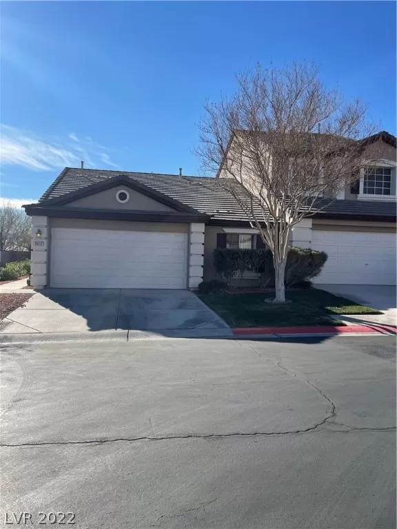 MLS: 2395639 Condo For Sale