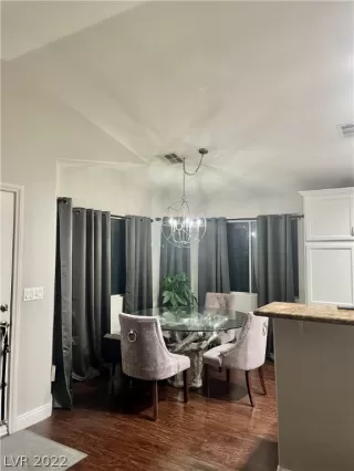 Photo #6: 2395639 Listing