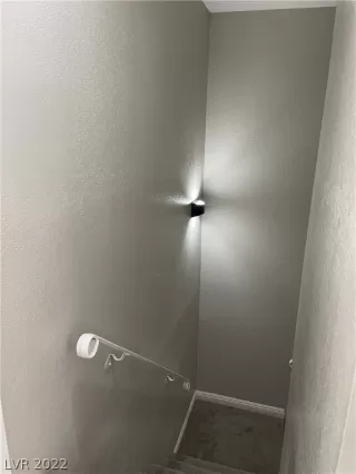 Photo #6: 2395689 Listing 